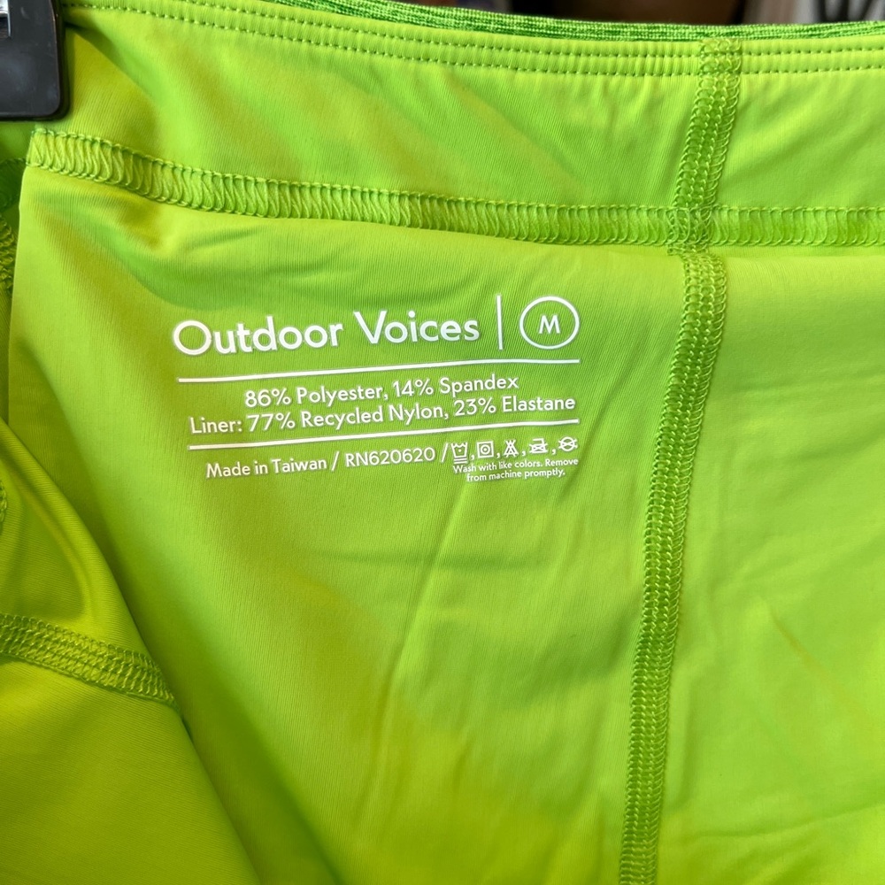 Outdoor Voices women’s warm up skort size medium - Picture 7 of 10